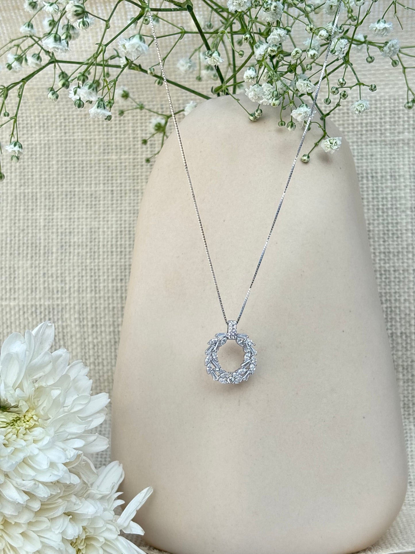 Silver Petal Halo Necklace