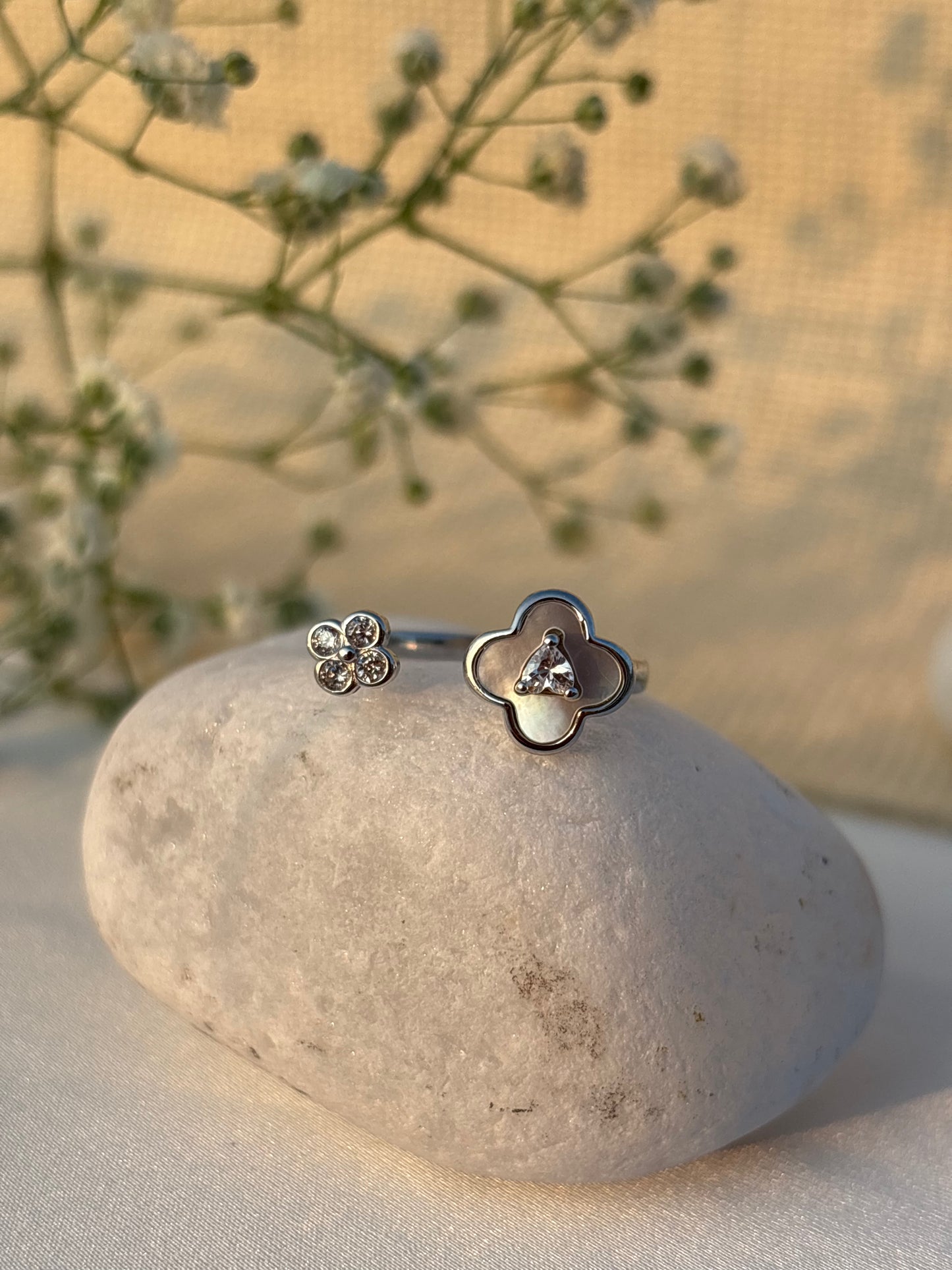 Clover Bloom Ring