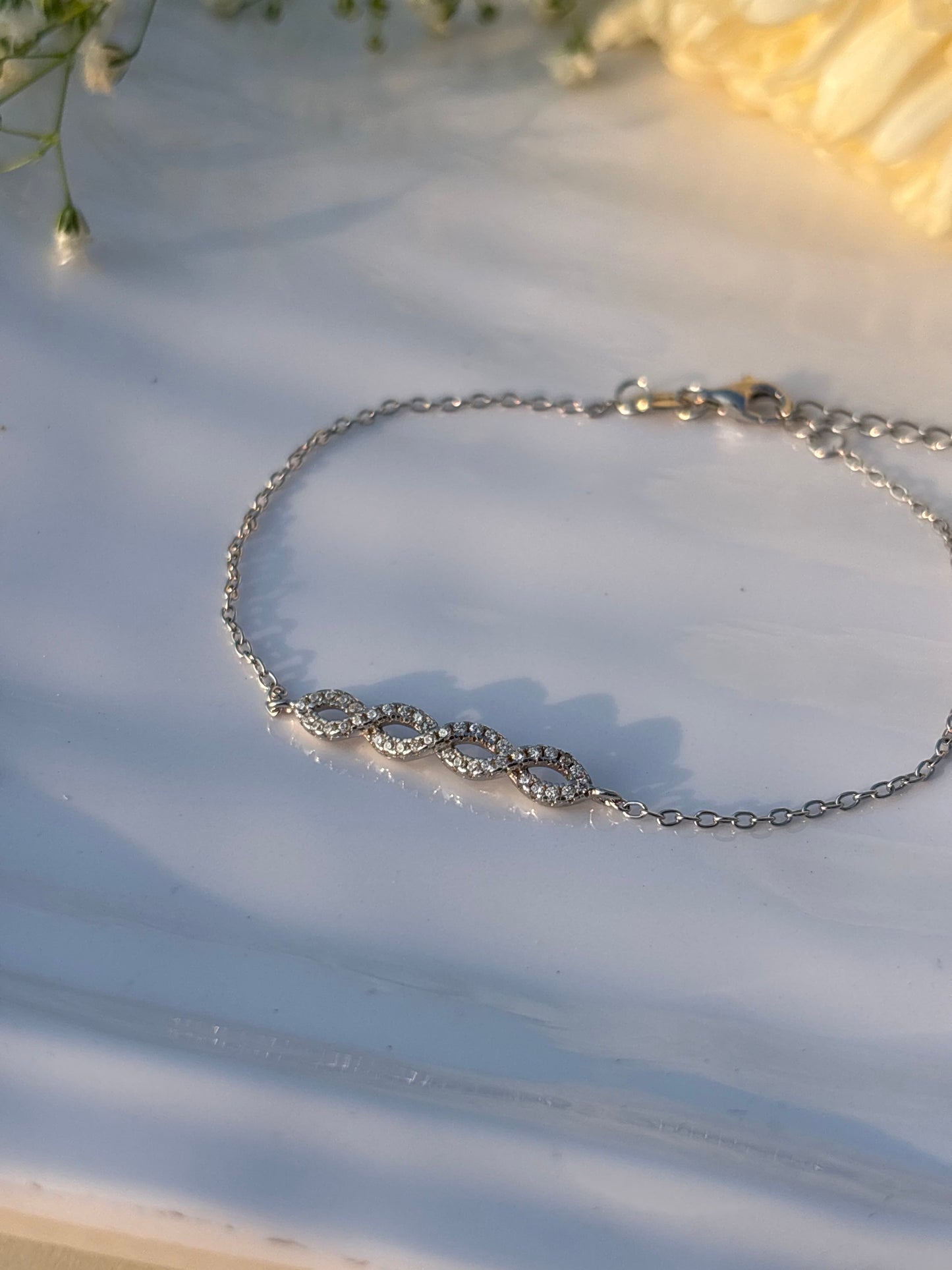 Sparkling Link Bracelet