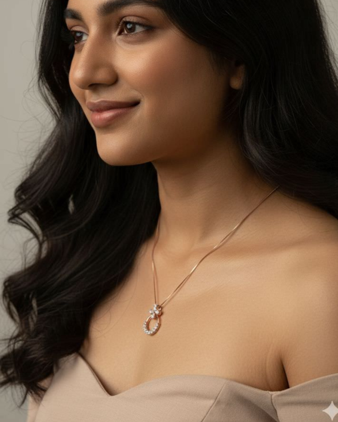 Rose gold Everglow Circle Pendant
