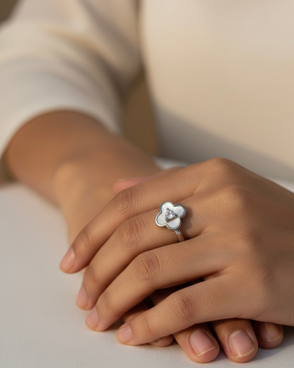Clover Bloom Ring