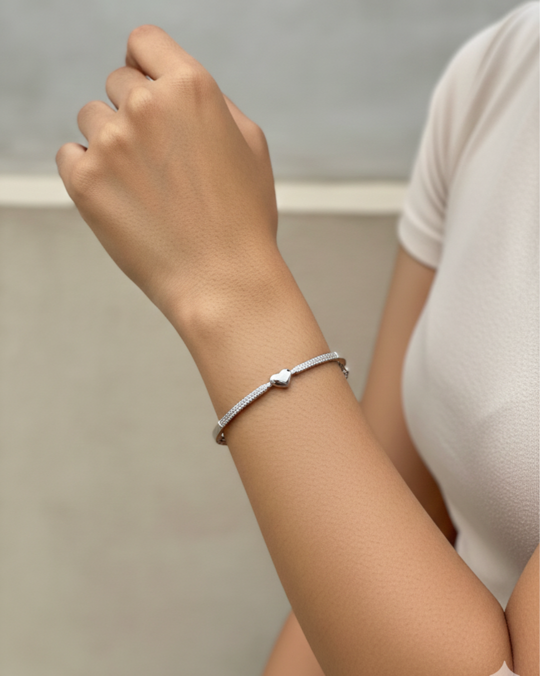 Silver Heartline Bracelet