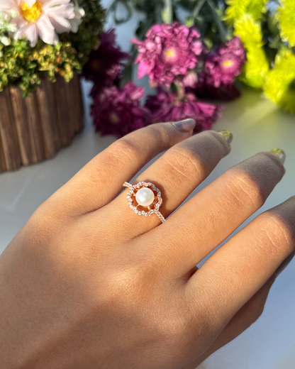Flower Pearl Ring