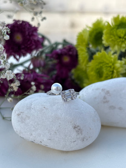 Pearl & Crystal Silver Ring