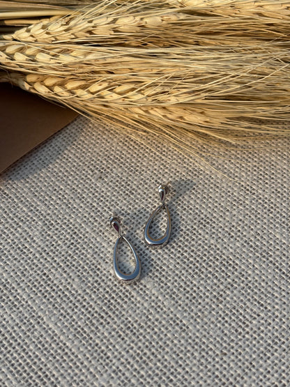 Teardrop Drop Earrings