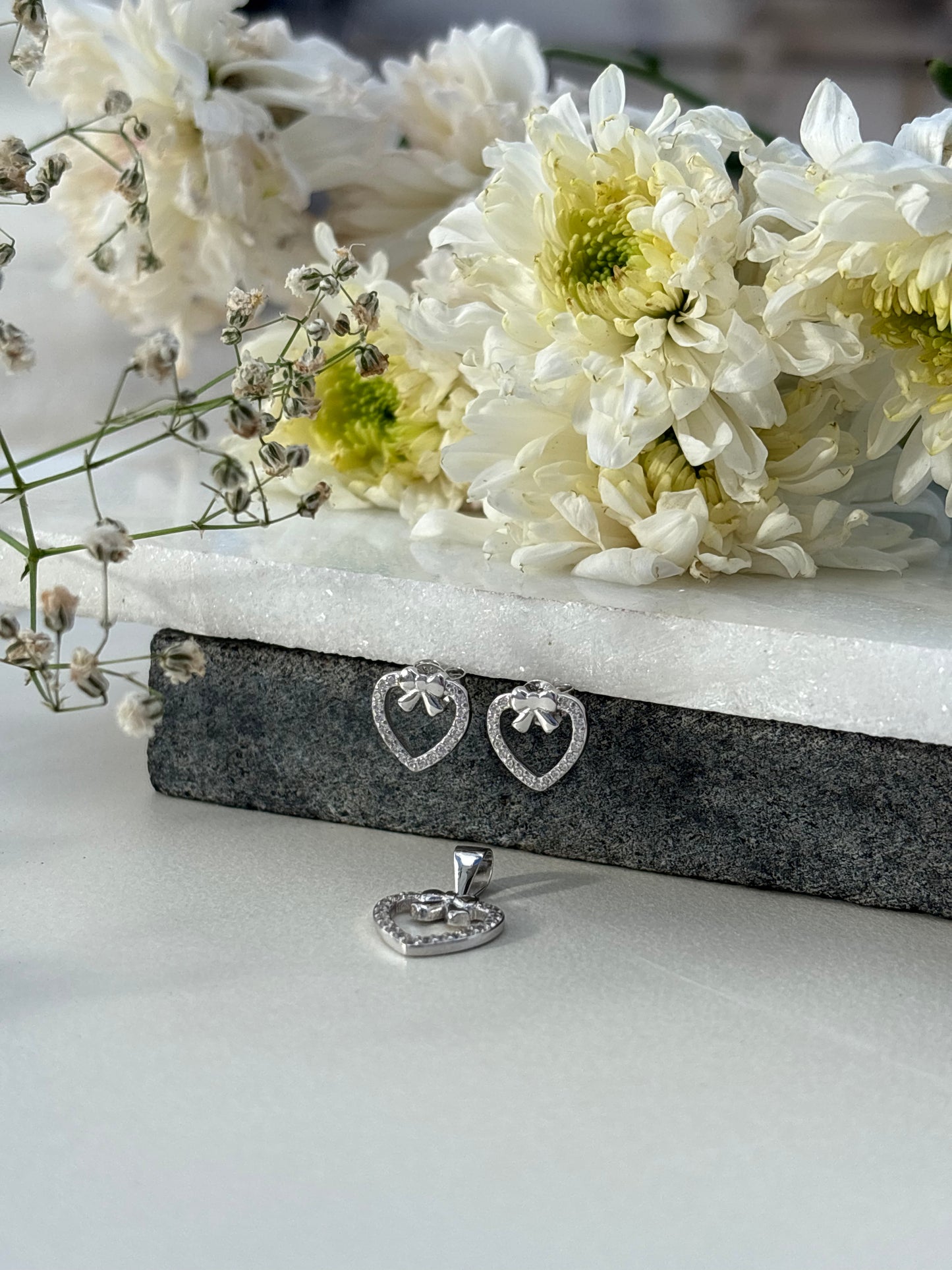 Bow Heart Pendant Set