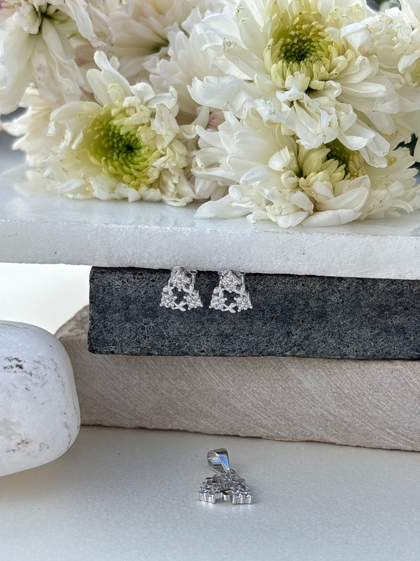 Floral Cluster Pendant Set