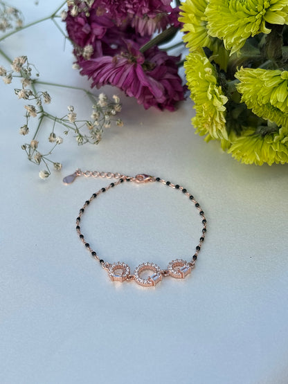Rose-gold Three-Circle Bracelet