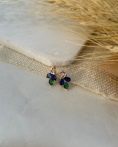 Sparkling rose gold heart studs