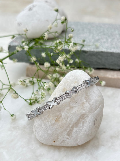 Cross bracelet