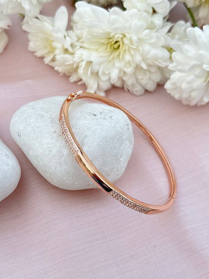 Eterna Glow Bracelet