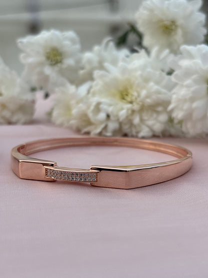 Rose Gold Luna Spark Bangle