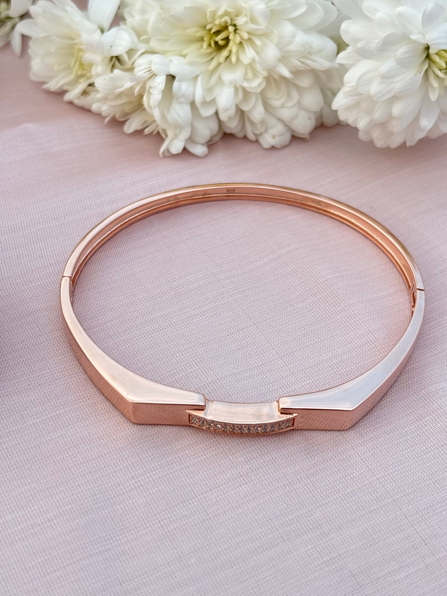 Rose Gold Luna Spark Bangle