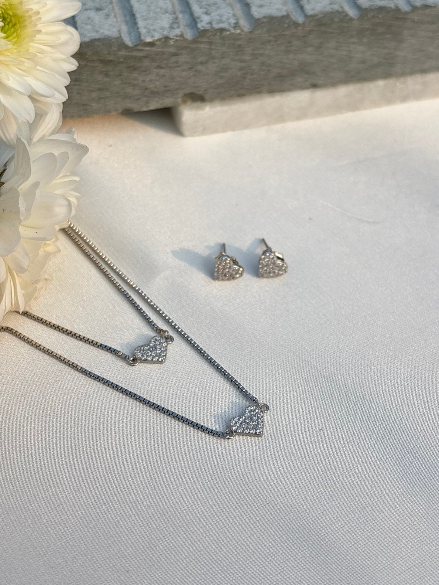 Sparkling Heart Pendant Set