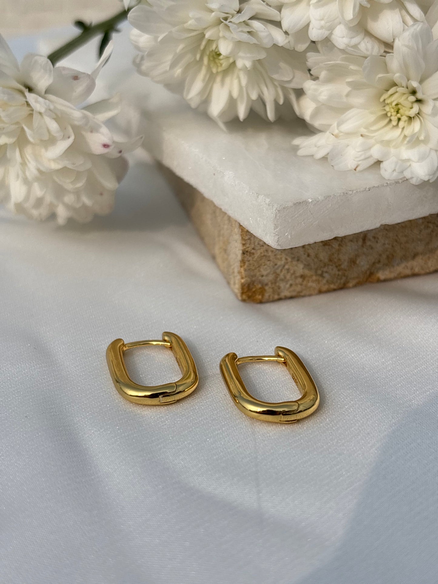Gold Link Hoops