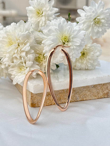 Fluid Rose gold Hoops