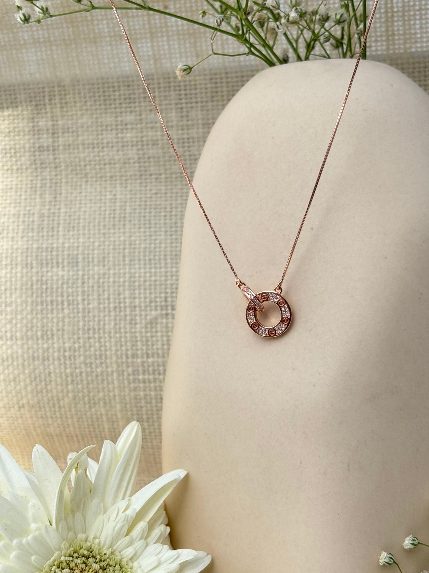 Interlock Circle Pendant