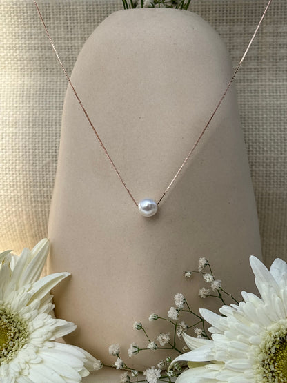 Rose gold Pearl Whisper Necklace