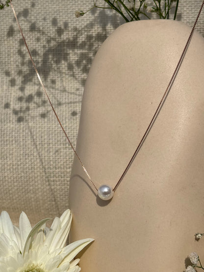 Rose gold Pearl Whisper Necklace