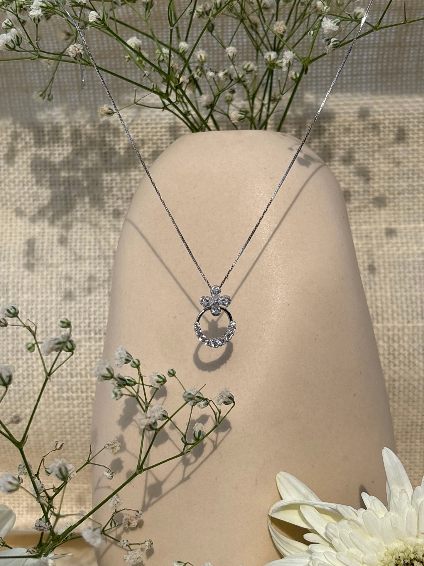 Silver Everglow Circle Pendant