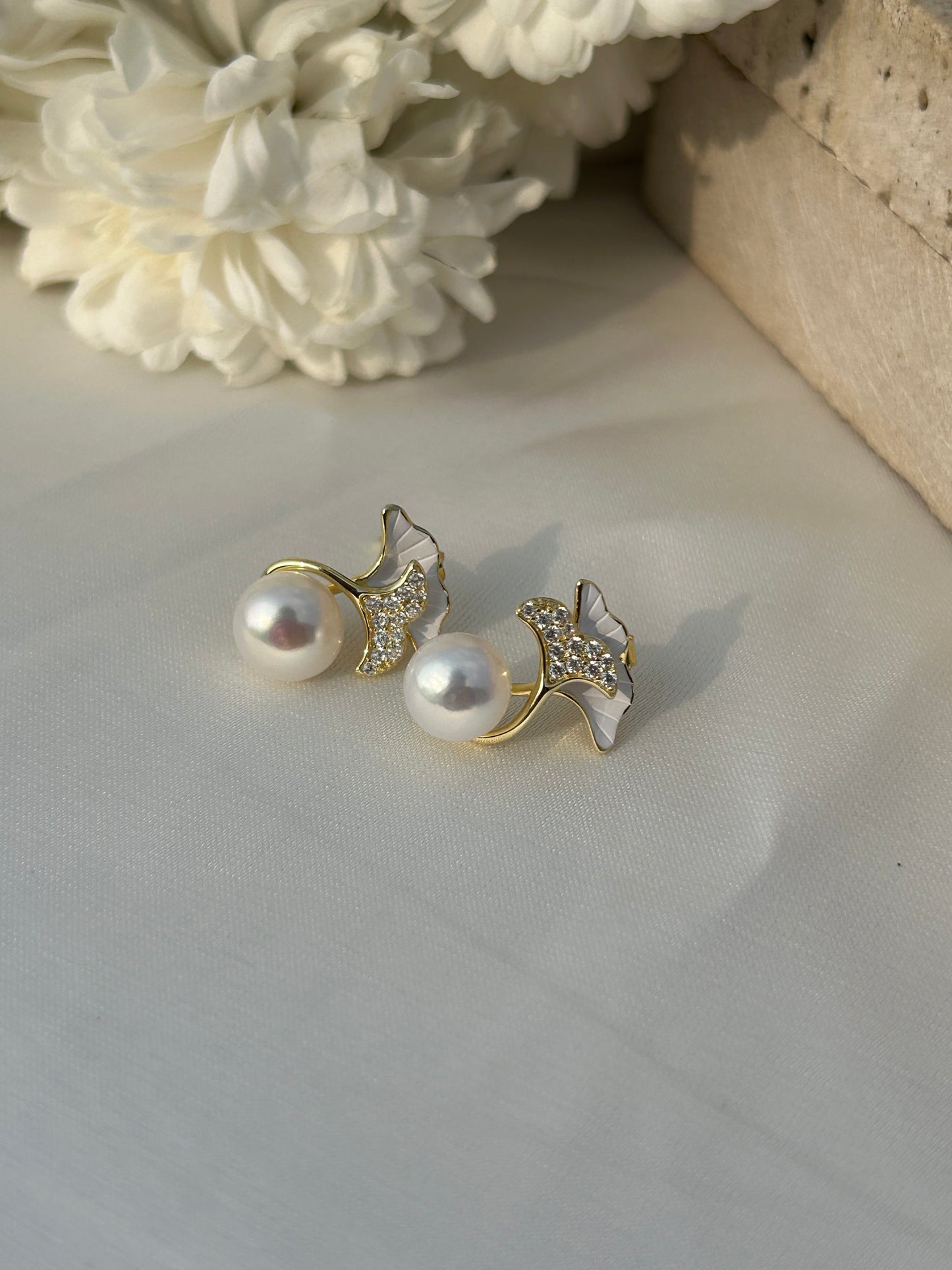 Ivory Bloom Pearl Earrings