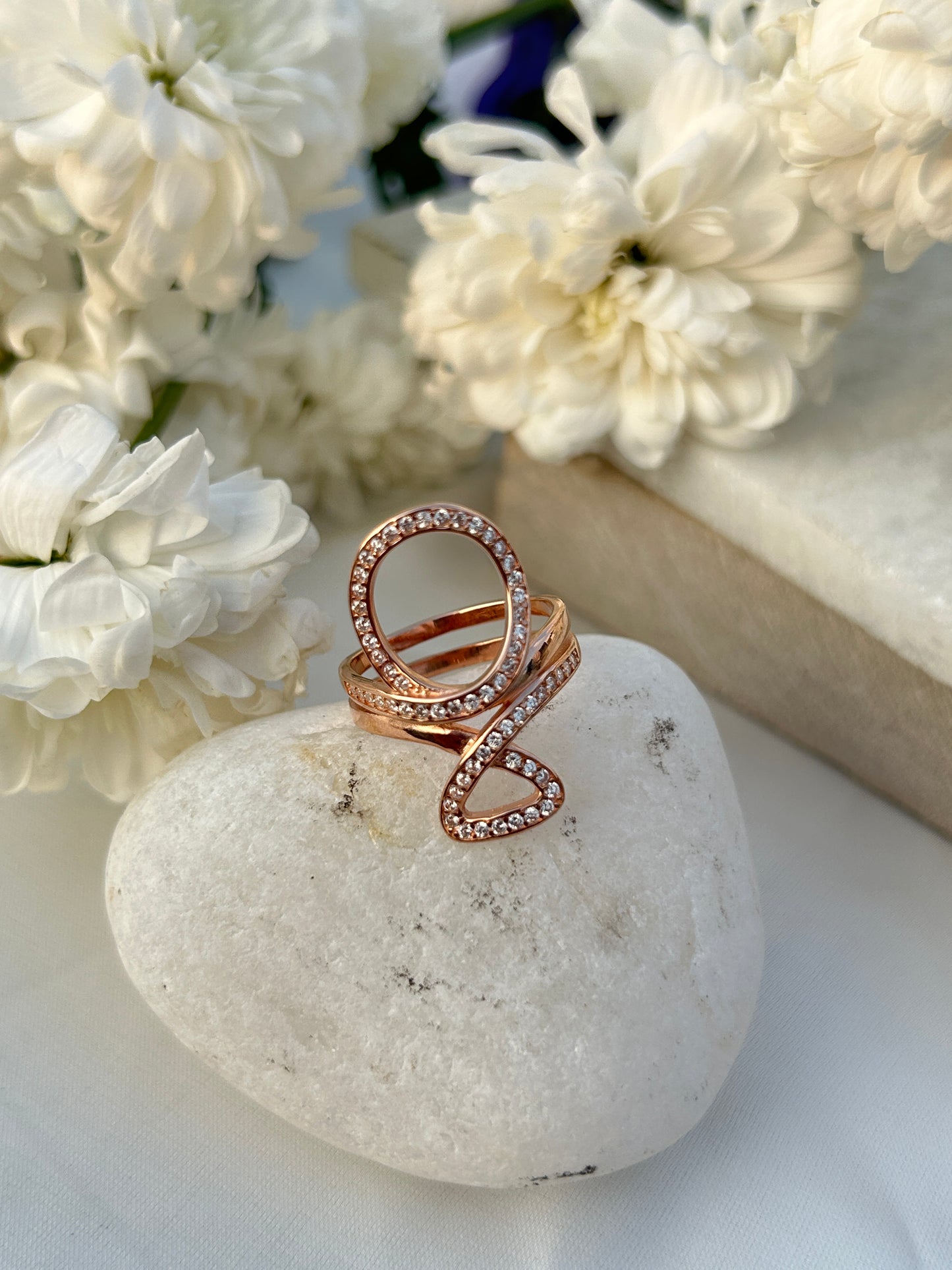 Rose Loop Ring