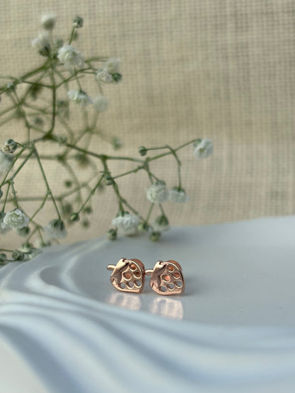 Sweet Berry Studs