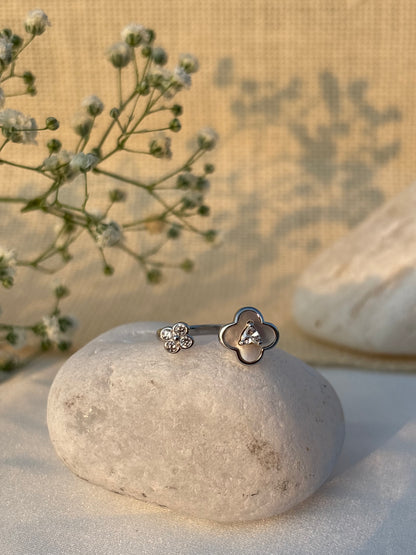 Clover Bloom Ring