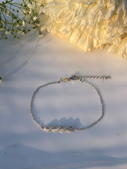 Sparkling Link Bracelet