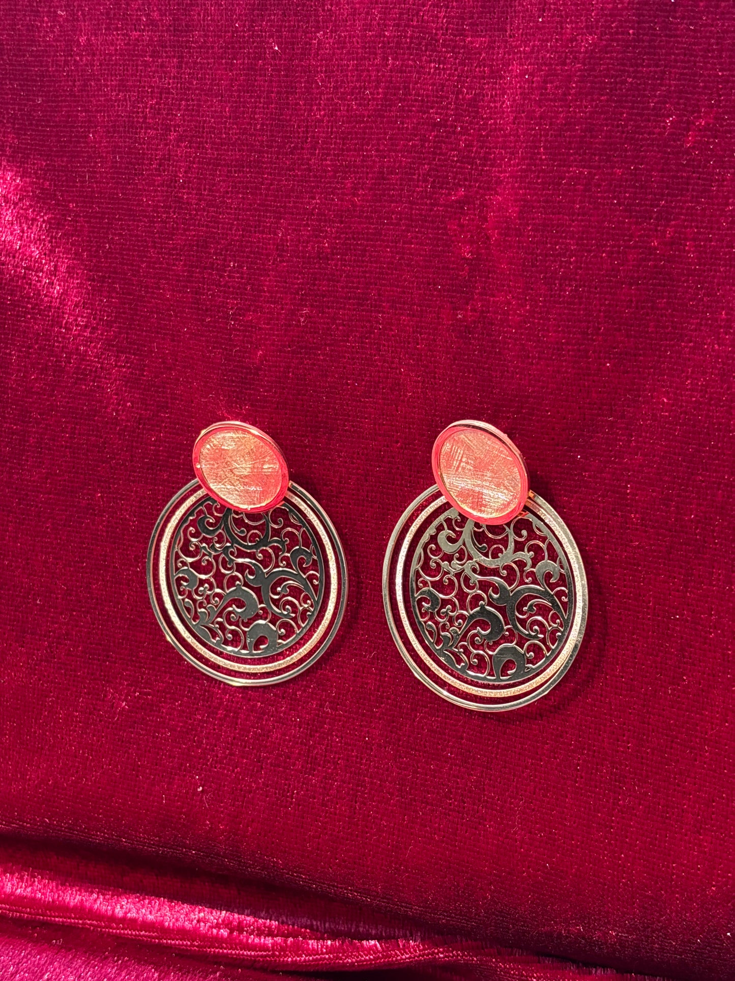 Regal Gold Earrings