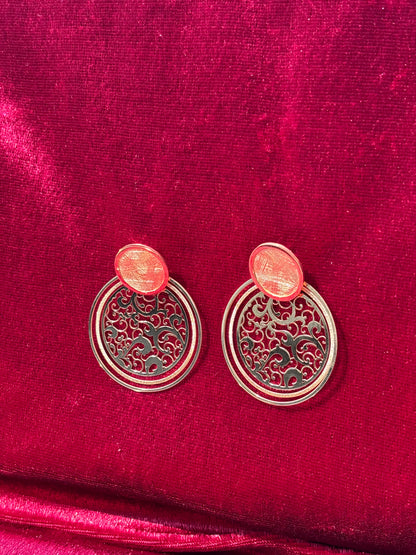 Regal Gold Earrings