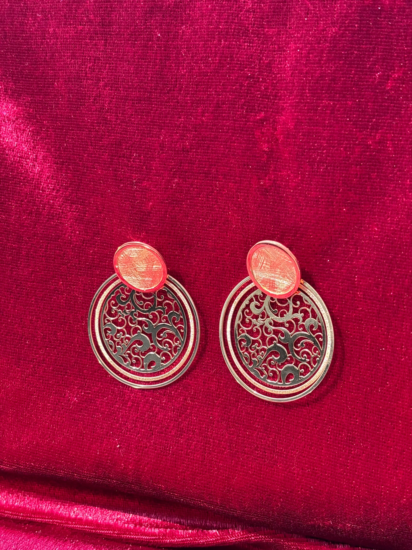 Regal Gold Earrings
