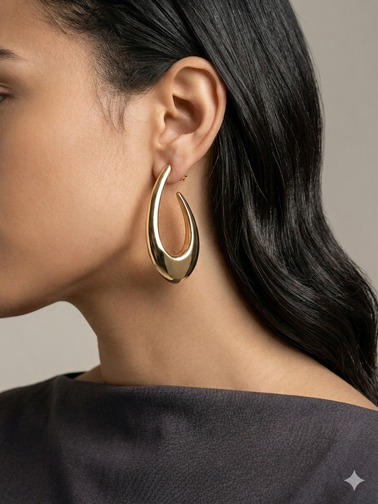 Elegant Gold Teardrops