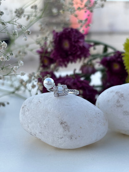 Pearl & Crystal Silver Ring