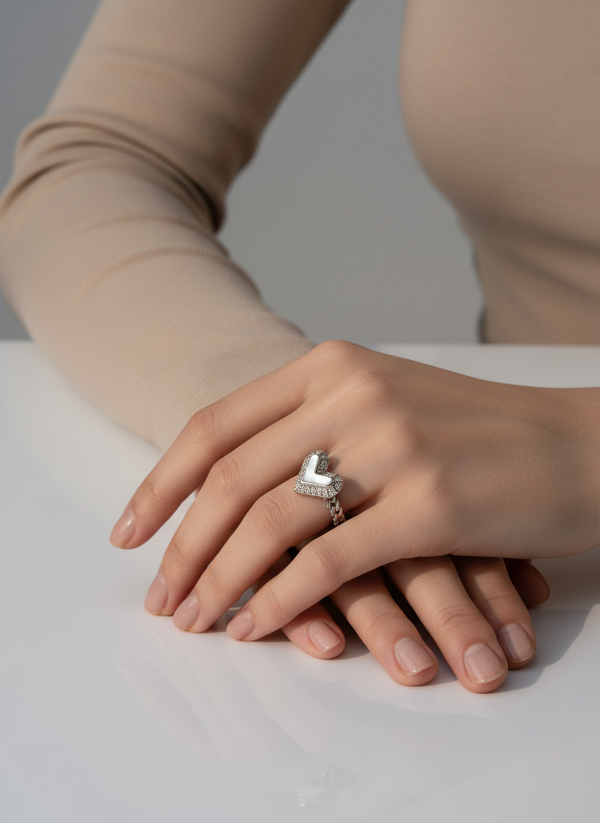 Sparkling Heart Ring
