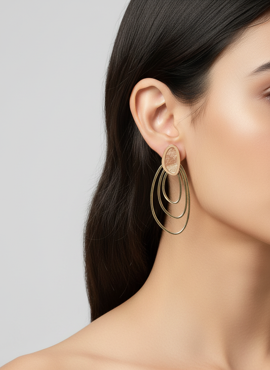 Chic Golden Loops