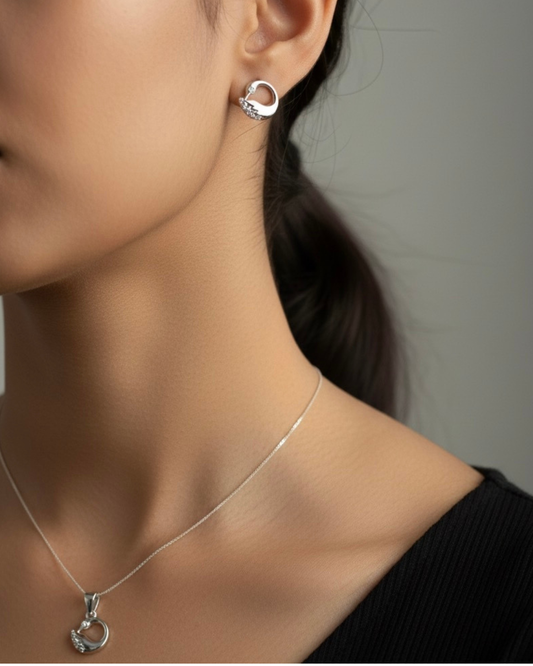 Timeless Swan Silver Pendant Set